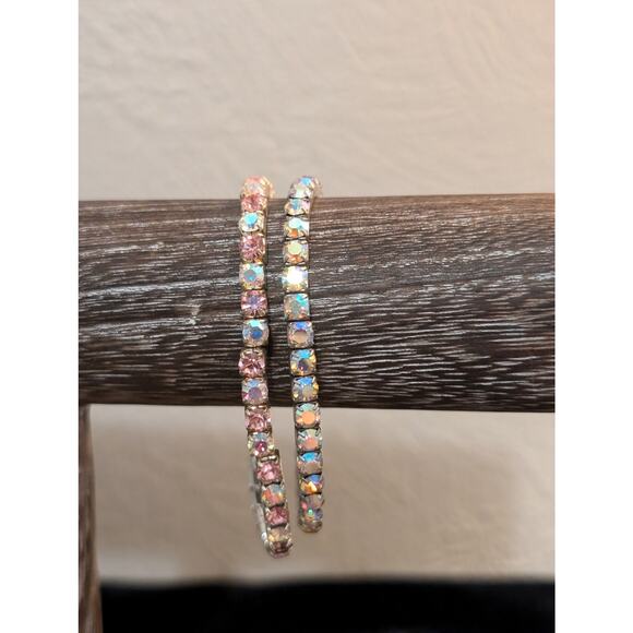 Lot of Two Vintage AB Crystal Stretch Silver Tone Bracelets - Picture 4 of 4